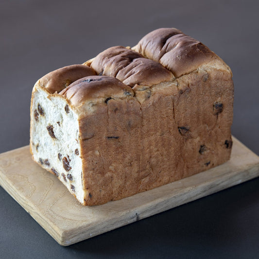 愛菜連ブレッド（レーズンパン 1.5斤）
